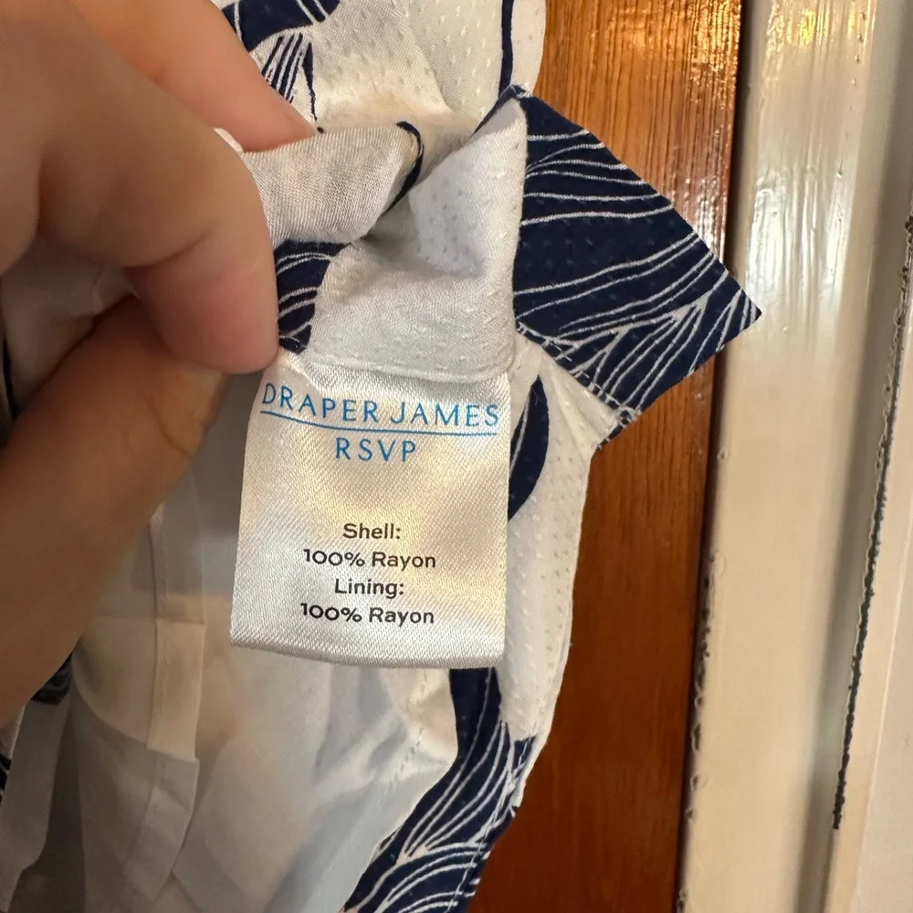 NWT Draper James Navy Floral Blouse - Picture 7 of 8